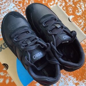 Xero Shoes Men’s Kelso Black Leather Size 9 New in Box